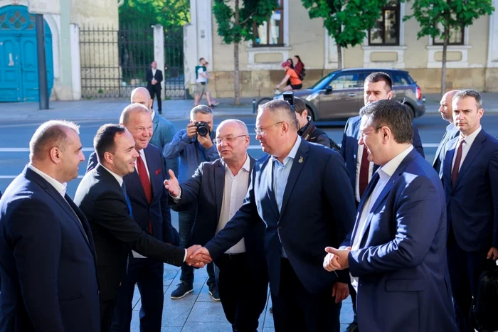 Ce-spune-Nicolae-Ciuc-despre-Eduard-Hellvig-Emil-Boc-i-lista-PNL-pentru-europarlamentare-Ua-PNL-a-fost-i-este-deschis
