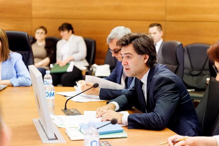 Chiinul-nu-a-aderat-la-toate-pachetele-de-sanciuni-UE-contra-Kremlinului-