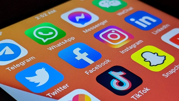 China-interzice-WhatsApp-i-Threads-SUA-pe-cale-s-interzic-TikTok-