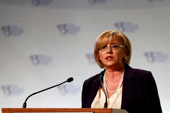 Corina-Creu-PRO-Romnia-merge-singur-la-europarlamentare-Victor-Ponta-cap-de-list-pentru-PE