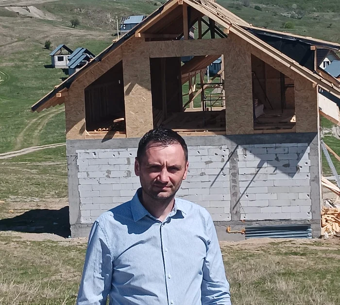 Cum-arat-Rotunda-locul-unde-a-fost-btaie-pe-casele-de-250-de-euro-Preul-cu-care-se-vnd-acum-imobilele-FOTO
