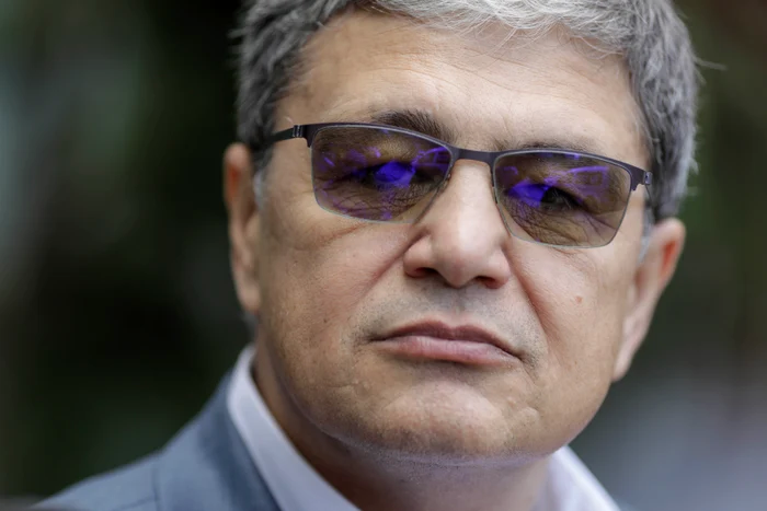 Cum-explic-Bolo-numirea-hair-stylistului-Cristian-Pascu-n-conducerea-Oficiului-Naional-pentru-Jocuri-de-Noroc-