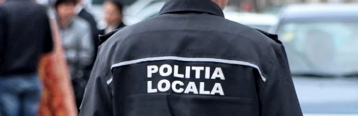 Cum-i-a-escrocat-colegii-o-poliist-din-Craiova-Mie-mi-se-oprete-jumtate-din-salariu