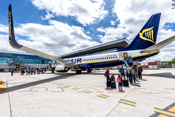 Cum-s-cltoreti-cu-mai-multe-bagaje-gratuite-pe-cursele-Ryanair