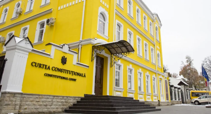 Curtea-Constituional-a-respins-sesizarea-privind-nlocuirea-limbii-moldoveneti-cu-limba-romn