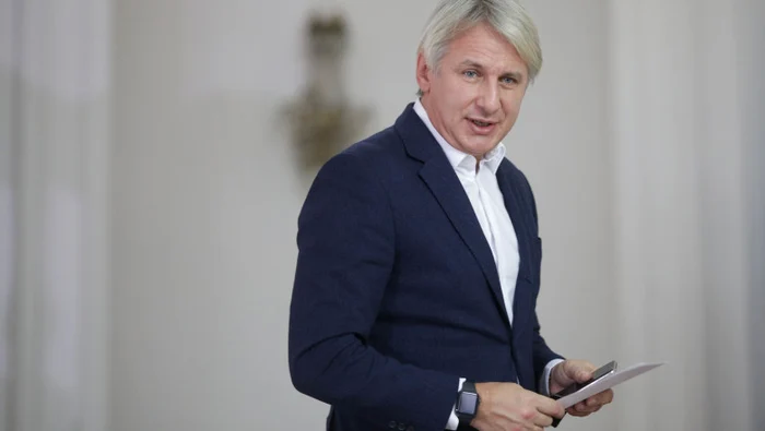 Curtea-de-Conturi-Eugen-Teodorovici-cercetat-de-Comitetul-de-Etic-dup-participarea-sa-la-lansarea-unui-partid-politic