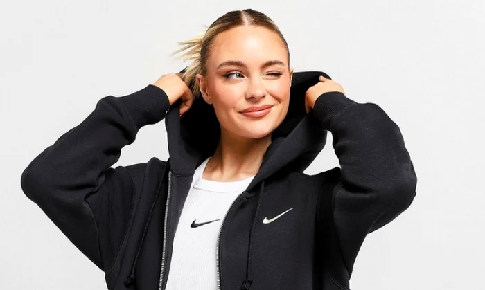 Descopera-brandul-Nike-la-JD-Sports---un-stil-care-inspira-generatii-intregi