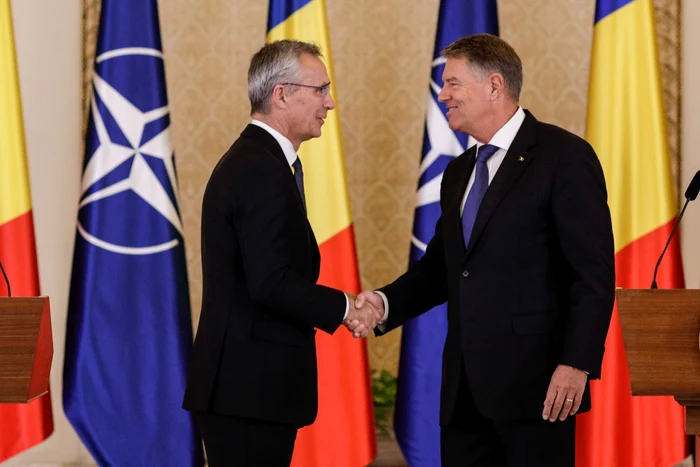 Discuie-Iohannis-Stoltenberg-eful-NATO-Romnia-esenial-pentru-aprarea-Flancului-Estic