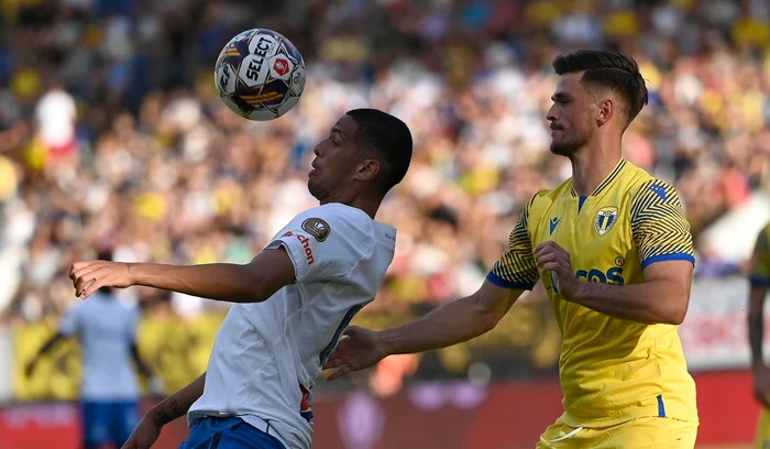 Farul-bate-Petrolul-pe-teren-propriu-i-obine-a-doua-victorie-consecutiv-dup-cea-cu-Poli-Iai