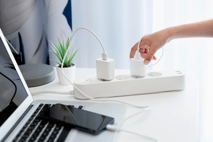 Folosirea-corect-a-echipamentelor-electrice-dintr-o-gospodrie-poate-reduce-factura-la-energie-cu-pn-la-50