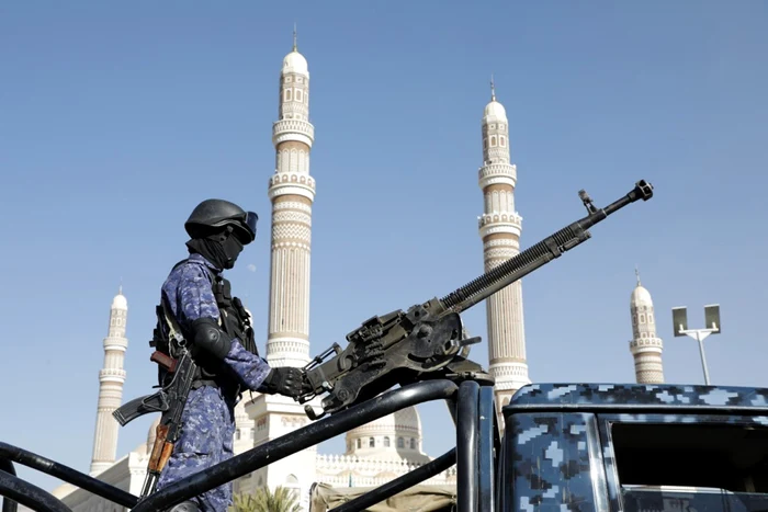 Forele-americane-au-atacat-o-baz-houthi-din-Yemen-dup-ce-rebelii-au-bombardat-un-petrolier-britanic