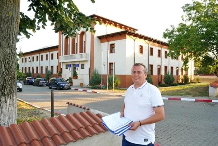 Fost-primar-nepot-al-europarlamentarului-Dan-Nica-condamnat-la-5-ani-i-patru-luni-de-nchisoare-cu-executare