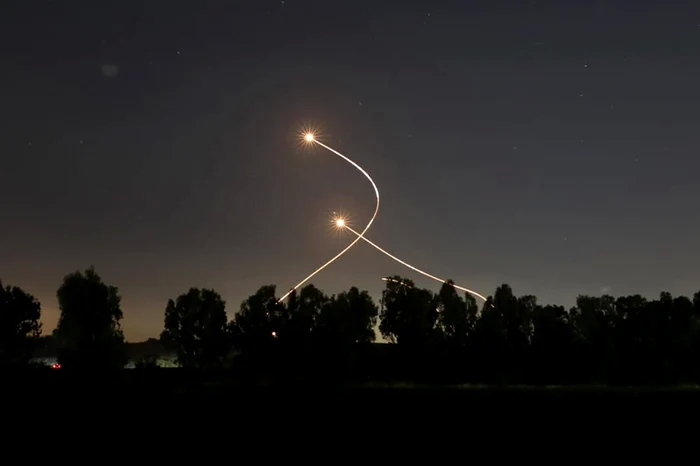 Hamas-susine-c-a-lansat-16-rachete-din-Liban-asupra-Israelului