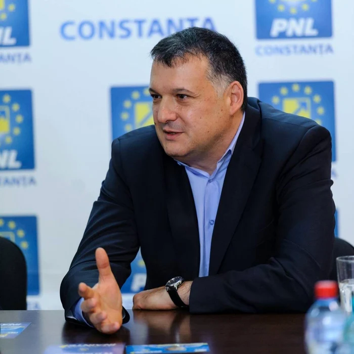 Huuc-despre-impozitul-progresiv-Introducerea-amatoristic-a-unei-astfel-de-mutri-produce-montri---evaziune-fiscal-economie-neagr-i-omaj
