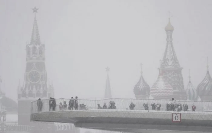 Iarna-face-ravagii-la-Moscova-40-de-zboruri-au-fost-anulate-sau-ntrziate-din-cauza-ninsorii