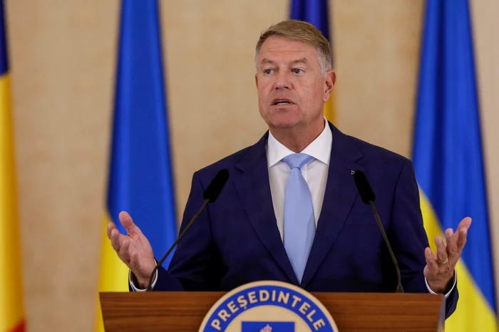 Iohannis-a-semnat-decretul-pentru-trecerea-n-rezerv-a-efului-Statului-Major-al-Forelor-Aeriene