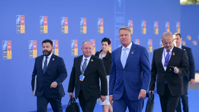 Iohannis-noi-detalii-despre-candidatura-la-efia-NATO-Am-avut-discuii-foarte-bune-Decalogul-a-fost-foarte-bine-primit--Cum-vede-relaia-cu-Rutte