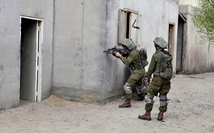 Israelul-anun-c-trei-ostatici-au-fost-ucii-din-eroare-de-soldai