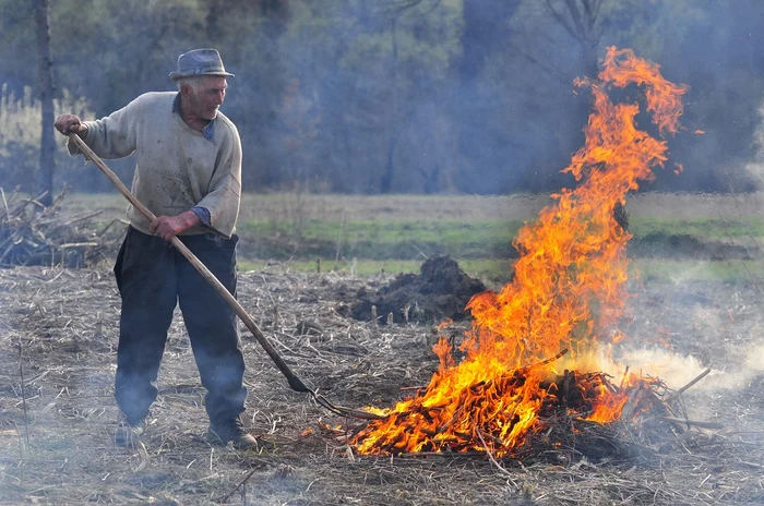Legislaia-care-vine-n-contradicie-cu-legile-din-btrni-tradiia-arderii-vegetaiei-uscate