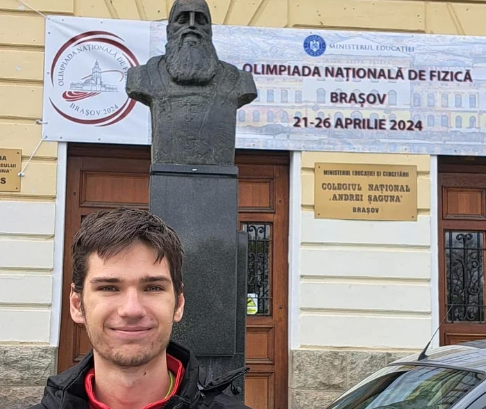 Liceanul-genial-care-s-a-calificat-la-patru-olimpiade-naionale-a-ctigat-medalia-de-aur-la-Fizic-Mario-Scurtu-face-zilnic-naveta-la-coal