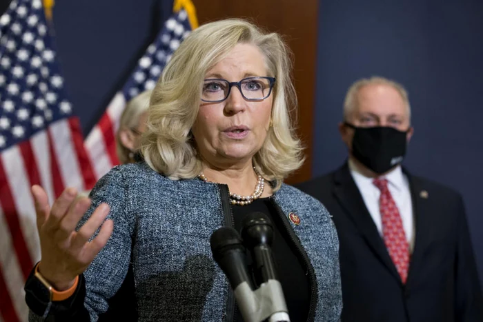 Liz-Cheney-avertizeaz-despre-o-arip-Putin-a-Partidului-Republican