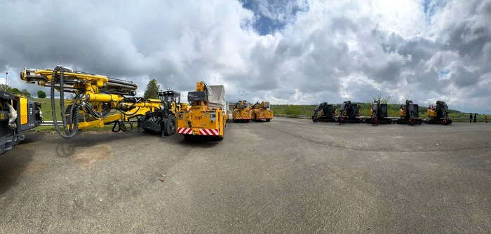 Lucrrile-la-Autostrada-cu-tuneluri-la-start-Finalizarea-celor-nou-kilometri-estimat-pentru-toamna-lui-2026-FOTO-