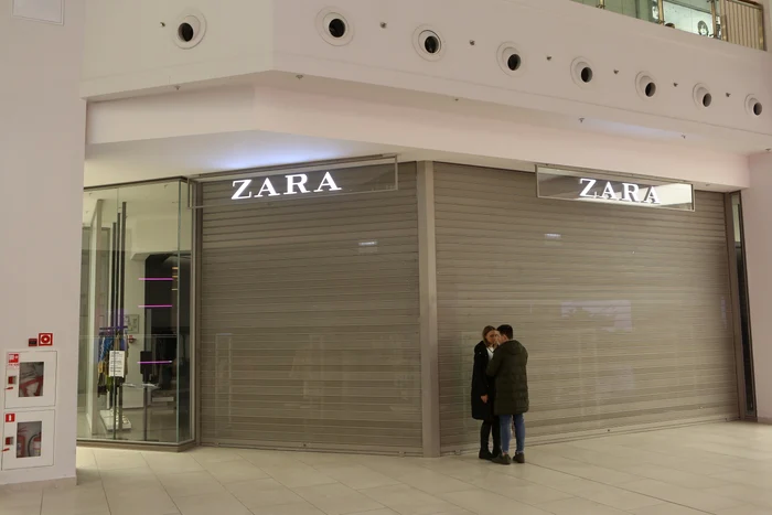 Magazinele-Zara-din-Kiev-se-vor-redeschide-sptmna-asta-att-online-ct-i-fizic