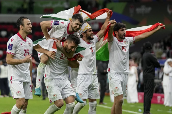 Marea-revelaie-a-fotbalului-mondial-n-2024-naionala-care-triete-o-poveste-de-vis-la-Cupa-Asiei