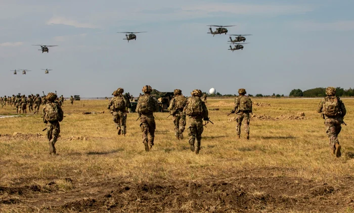 Misiuni-secrete-blesteme-i-o-problem-trecut-sub-tcere-Mrturii-despre-rnile-aparent-inexplicabile-ale-artileritilor-americani-care-au-tras-asupra-ISIS