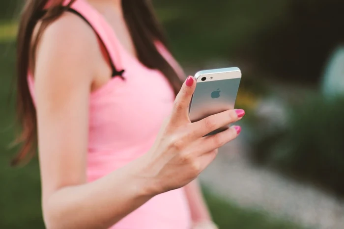 Notificarea-iPhone-pe-care-cu-siguran-nu-vrei-s-o-primeti-Suntei-vizat-de-un-atac-spyware-mercenar-Anunul-Apple