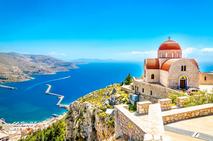 Nou-destinaie-n-Grecia-lansat-pentru-romni-tarife-mici-cu-tot-cu-avion-FOTO