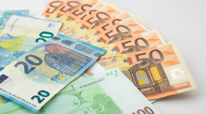 O-femeie-a-gsit-16800-de-euro-lng-o-clinic-din-Piatra-Neam-Cine-este-brbatul-care-i-a-pierdut