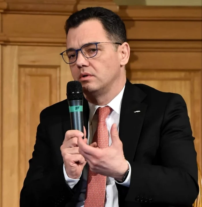 Oprea-Cele-dou-fabrici-de-armament-din-Cugir-vor-putea-realiza-produse-standard-NATO