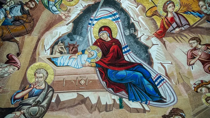 Patriarhul-Daniel-n-Pastorala-de-Crciun-S-artm-iubire-milostiv-i-solidaritate-fa-de-toi-oamenii