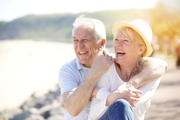 Pensionarii-romni-din-strintate-trebuie-s-dovedeasc-de-dou-ori-pe-an-c-mai-triesc-FORMULARE