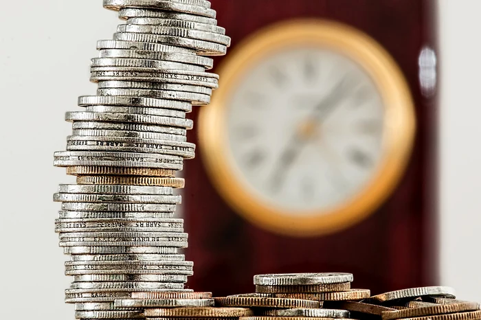 Peste-10000-de-ceteni-au-beneficiat-de-pensie-de-serviciu-n-luna-noiembrie-Ct-pltete-statul-