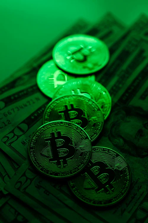 Piaa-criptomonedelor--de-ce-merit-atenia-investitorilor