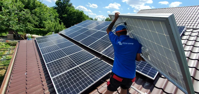Piaa-de-baterii-pentru-stocarea-energiei-produse-de-sistemele-fotovoltaice-va-crete-cu-25-n-Romnia