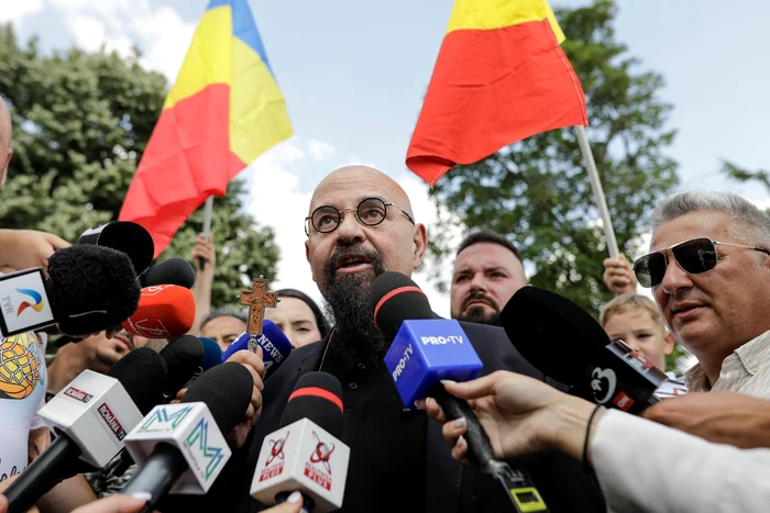 Piedone-candideaz-la-Primria-Capitalei-La-Sectorul-5-l-va-propune-pe-fiul-su