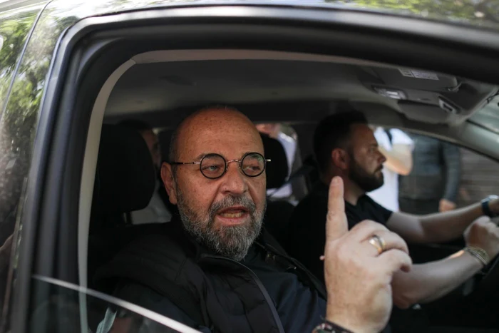 Piedone-refuz-retragerea-din-cursa-pentru-Primria-Capitalei-Nu-au-cum-s-culeag-roadele-Ce-le-a-cerut-liderilor-PSD-i-PNL