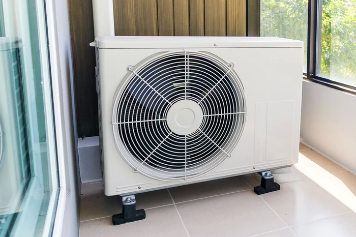 Pompe-de-cldur-cu-instalaii-fotovoltaice-Cum-funcioneaz-n-practic