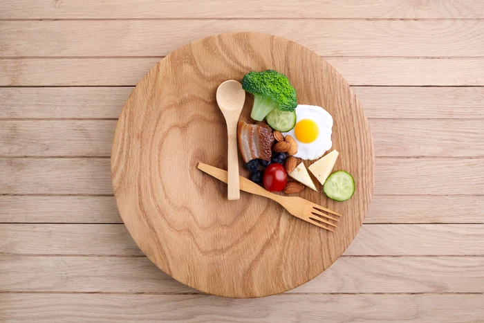 Postul-intermitent-cu-peste-16-ore-de-pauz-alimentar-crete-cu-91-riscul-de-deces-cardiovascular