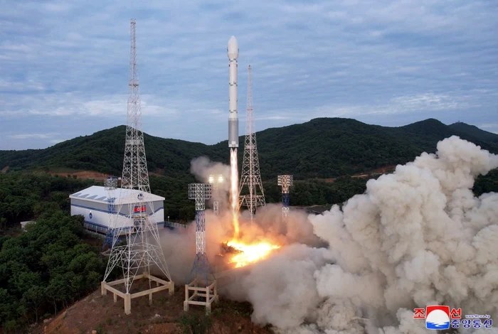 Primul-satelit-de-spionaj-al-Coreei-de-Nord-este-viu-spune-un-expert-olandez