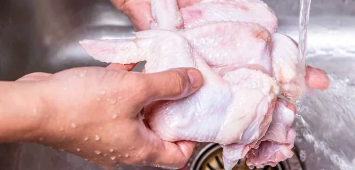 Pui-cu-Salmonella-n-mai-multe-magazine-mari-din-ar
