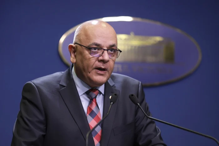 Raed-Arafat-i-IGSU-au-solicitat-ISU-Prahova-un-raport-despre-controalele-fcute-la-complexul-turistic-Ferma-Dacilor