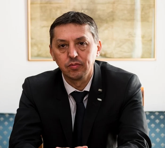 Rectorul-UBB-Cluj-Companiile-vor-tineri-nu-foarte-pregtii-deoarece-i-pltesc-mai-puin-pe-model-chinezesc-