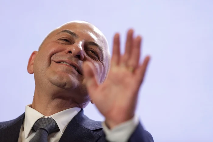 Reportaj-Lansarea-candidatului-PSD-PNL-la-Capital-antrenament-pentru-campania-electoral-Ce-nu-s-a-vzut-la-TV