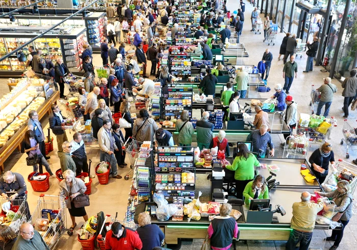 Romnii-pe-primul-loc-n-topul-european-pentru-cheltuielile-alocate-pentru-alimente
