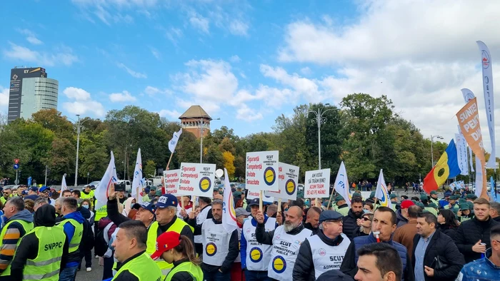 Salariaii-ntreprinderilor-mici-i-mijlocii-au-reluat-protestele-ncepnd-de-luni