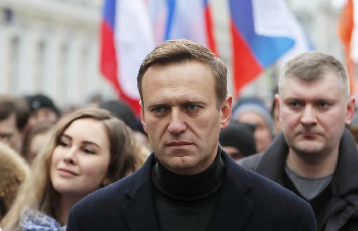 Scrisorile-trimise-din-gulag-de-Navalni-disidentului-aranski-Regimul-va-cdea-ca-URSS